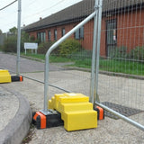 Abgewinkelte Stützstrebe