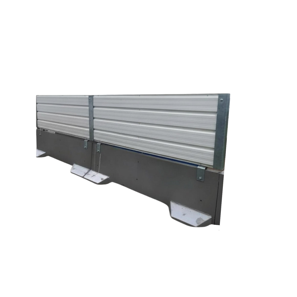 Reinforced Concrete Barrier with Mesh Panel